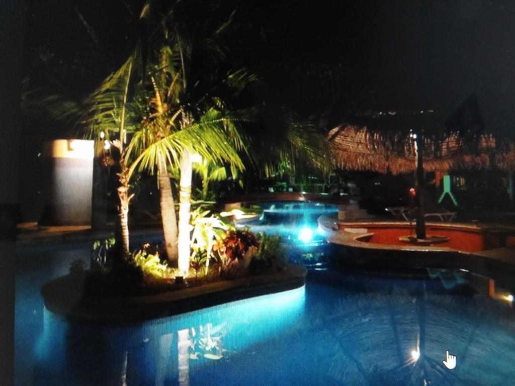 Cocomarindo Villa Room photo